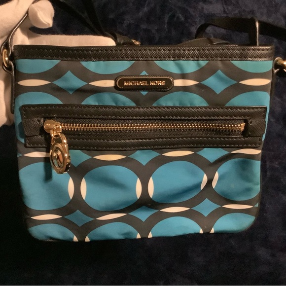 🔶FALL SALE: DISCOUNTS OFF ENTIRE CLOSET🔶 OR BUY THE ENTIRE CLOSET NOW!!! - Picture 15 of 16